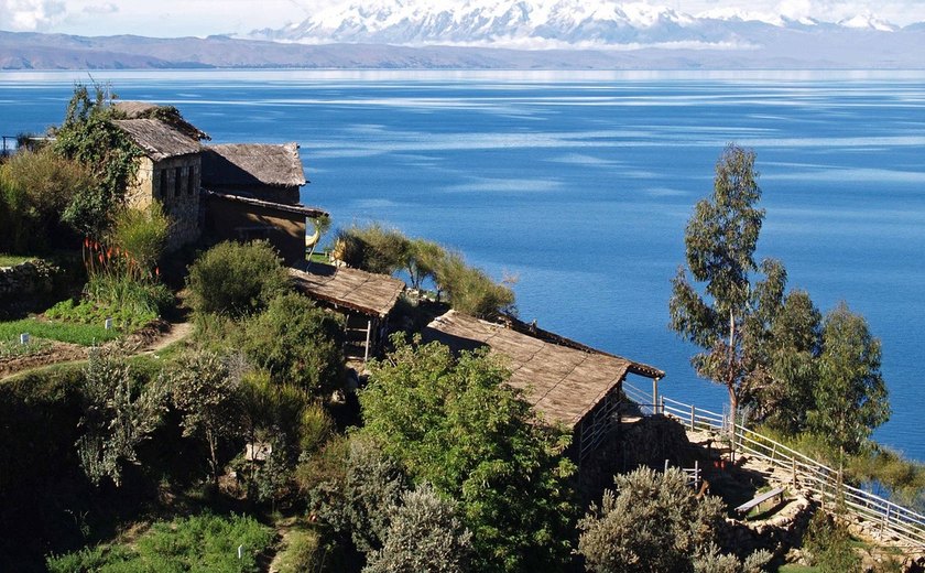 Lago navegável mais alto do mundo, Titicaca se aproxima de nível mínimo histórico