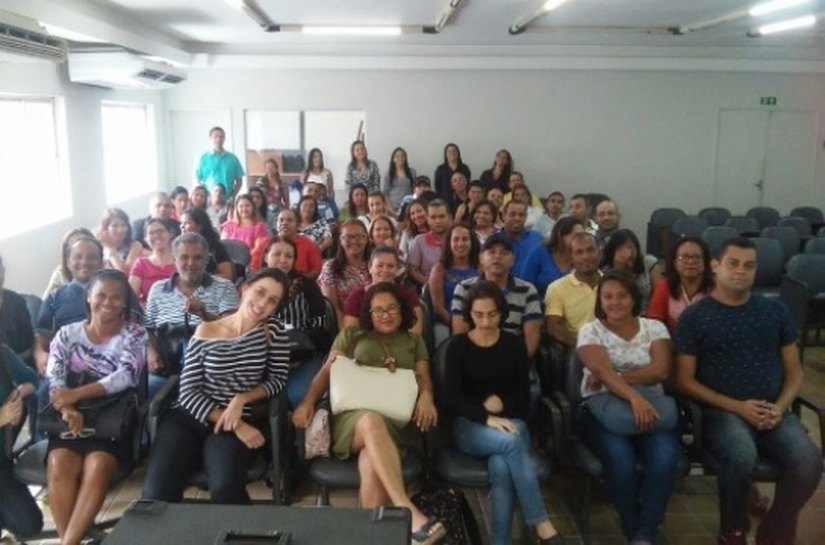 Curso qualificará mais de 1.900 agentes de combate a endemias