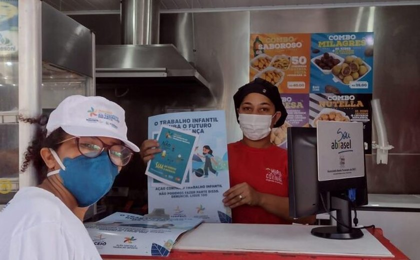 Assistência Social combate trabalho infantil na orla marítima de Maceió