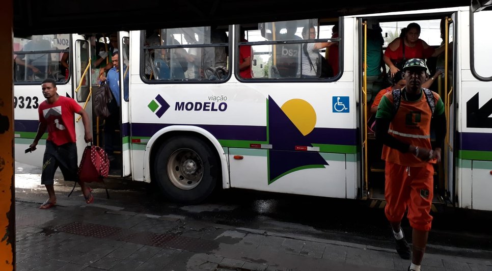 superlotação ônibus