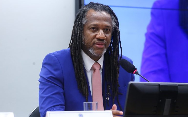 Debatedores pedem aprovação de acordo sobre proteção dos direitos de pessoas idosas