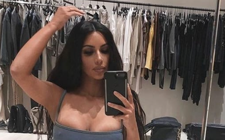 Kim Kardashian culpa ChatGPT por reprovação em exame de Direito