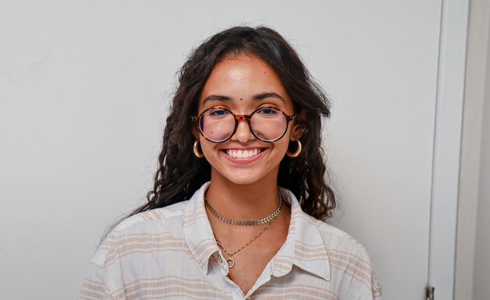 A estudante Madu Cardoso, do curso de Jornalismo na Universidade Federal de Alagoas