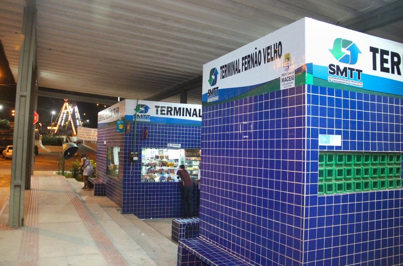 Reforma no Terminal do Fernão Velho beneficia moradores