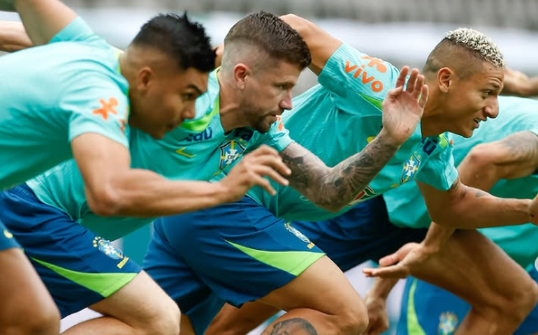 Segundo uniforme da seleção brasileira vaza e terá azul e preto