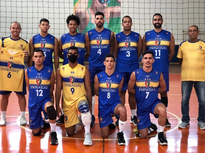Voleibol masculino da UNINASSAU Maceió vence partida no JUBs
