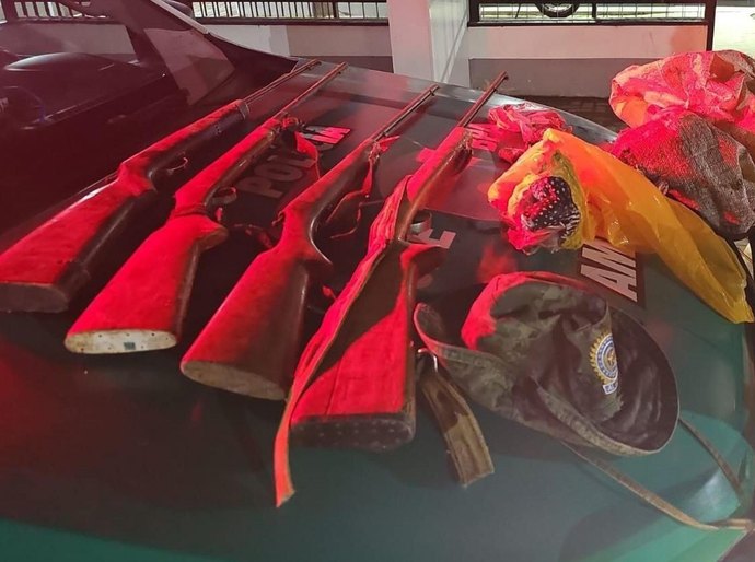 Polícia Militar apreende armas, drogas e animais silvestres na Região Metropolitana