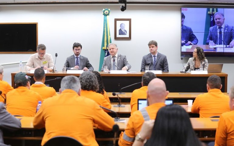 Petrobras e postos negam responsabilidade pela alta dos combustíveis