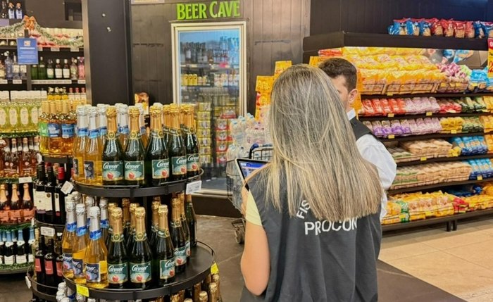 Procon Maceió divulga pesquisa de preços dos itens da ceia natalina