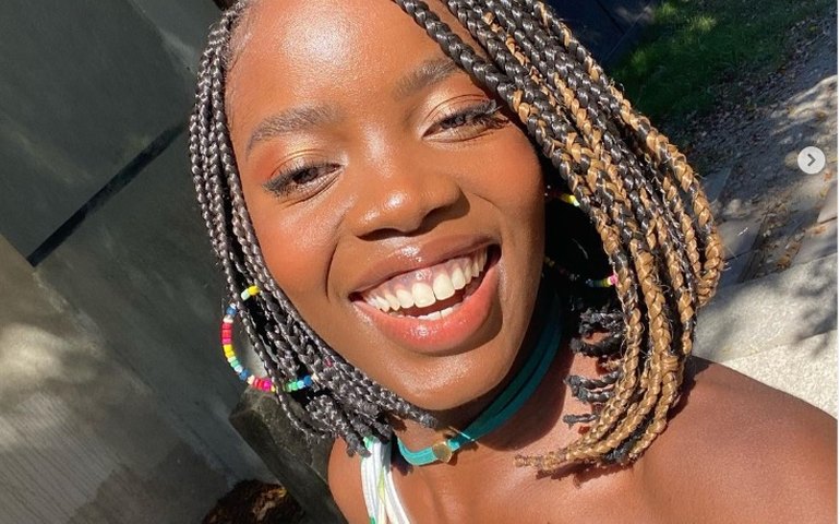 Desbocada e debochada, Kate conquista público em 'Vai na Fé'