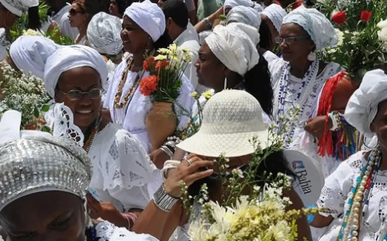 No Dia da Umbanda, veja quais famosos seguem a religião