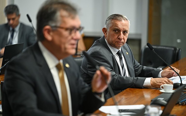 Comissão amplia para um ano o prazo de denúncia de violência doméstica