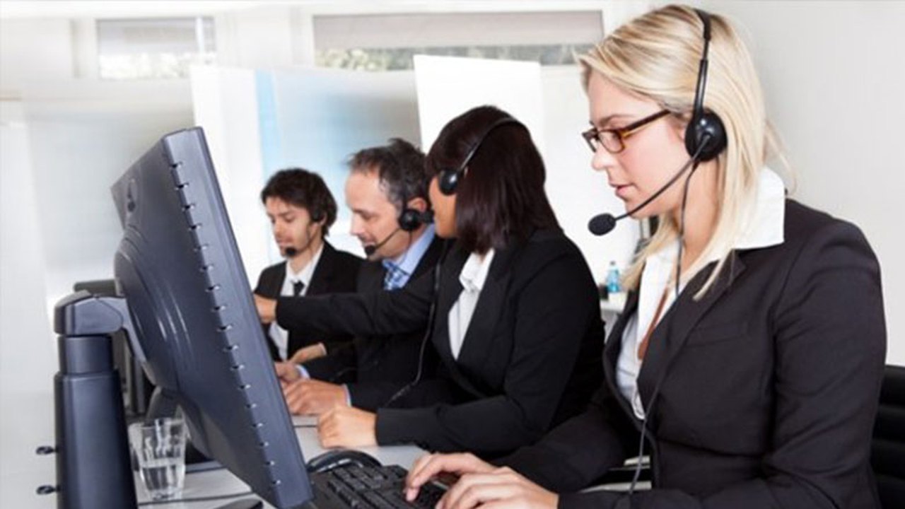 Sine oferta 300 vagas para atendentes de telemarketing
