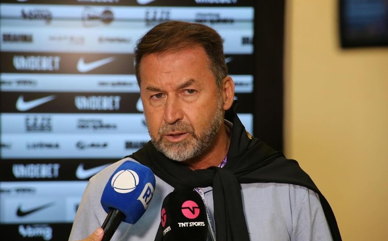 Augusto Melo diz que dívida do Corinthians é de R$ 2 bilhões: 'Vai sair mais coisa'