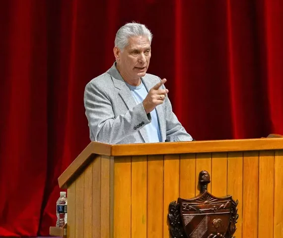Cuba volta a acusar os EUA de travar guerra após nova lista de sanções
