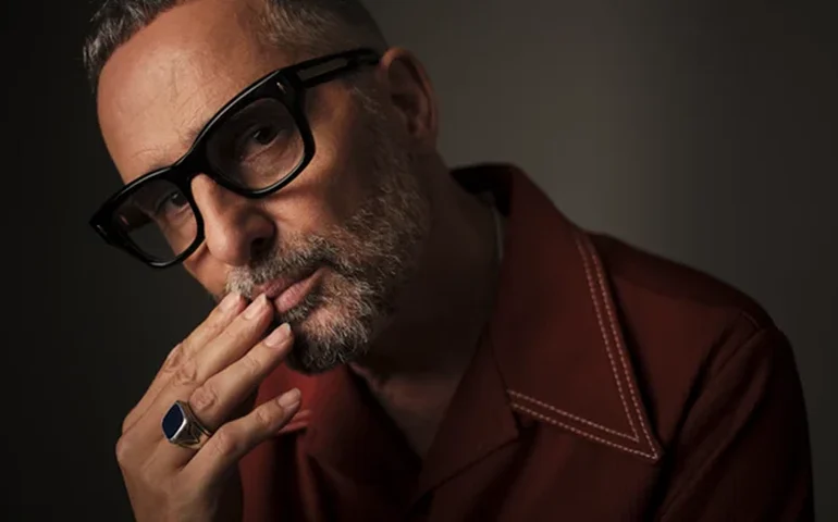 Jorge Drexler anuncia seis shows no Brasil com turnê do álbum “Taracá”