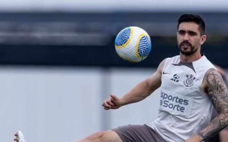 Corinthians faz treino tático e indica time que fará jogo decisivo com Athletico-PR