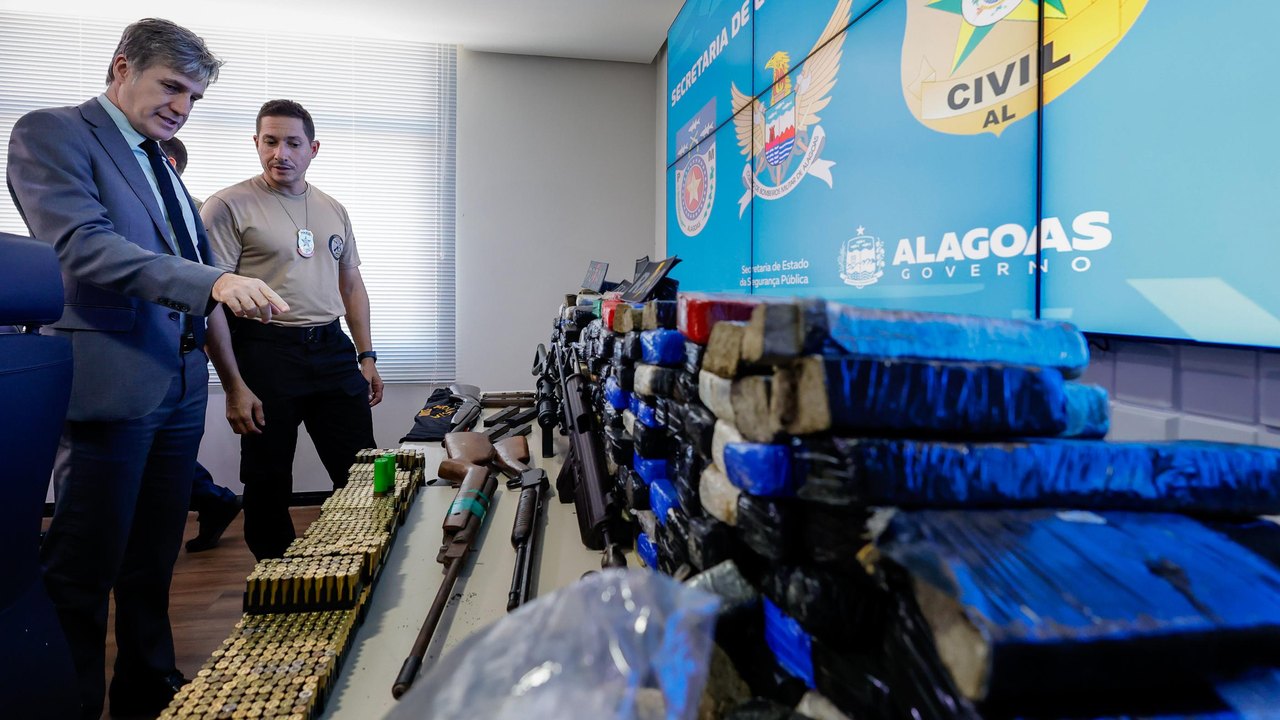 SSP apresenta resultado da operação que apreendeu drogas, armas e munições
