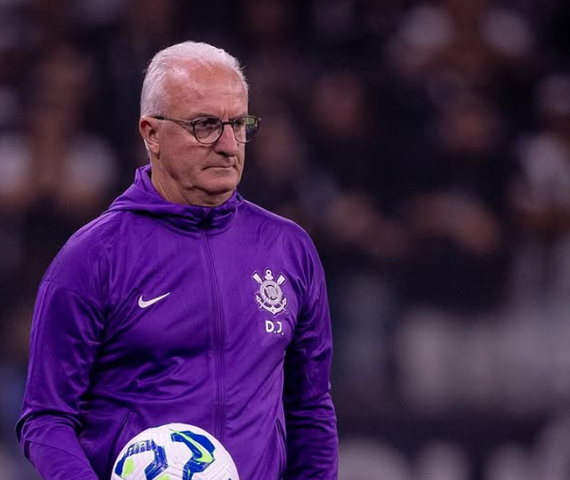 Dorival reconhece desafios do Corinthians, valoriza elenco e pede respeito à imprensa