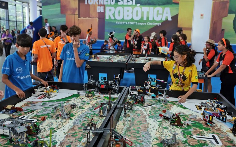 Festival SESI de Educação leva campeonato de robótica para São Paulo
