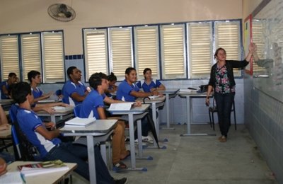 Seduc divulga resultado final do processo seletivo para professores temporários