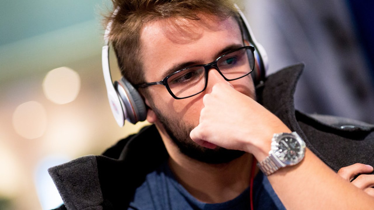 Brasileiro conquista segundo título mundial do país na “Copa do Mundo do poker” de 2019