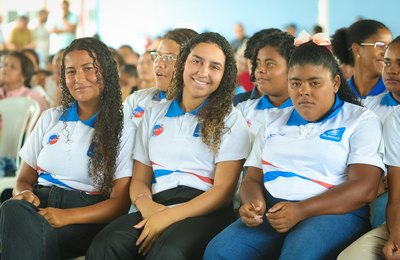 Governo de Alagoas investe R$ 17,3 milhões em educação e entrega Escola Estadual Luiz Duarte em Estrela de Alagoas