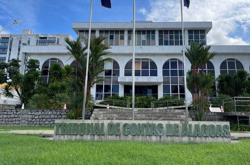 TCE-AL propõe 198 vagas efetivas e cria previsão de 93 cargos comissionados