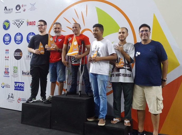 Usuários do Caps Noraci Pedrosa participam de campeonato de xadrez