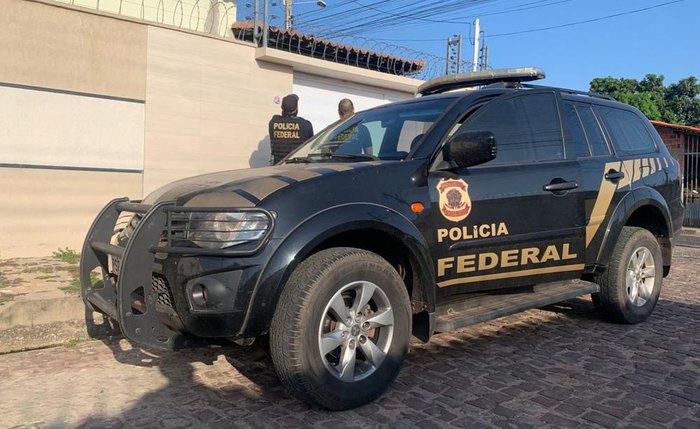 Agentes da PF