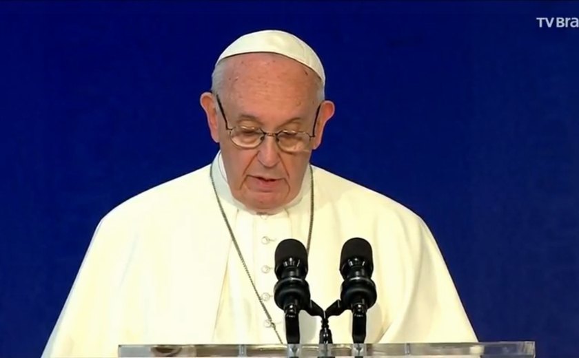 Papa Francisco diz que Igreja fracassou no combate a abusos