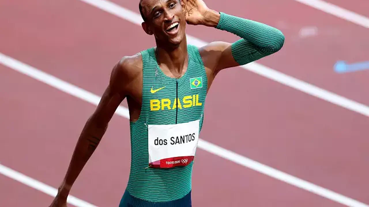 Alison dos Santos vence prova nos 400m com barreiras do Troféu Brasil e faz melhor marca do mundo no ano