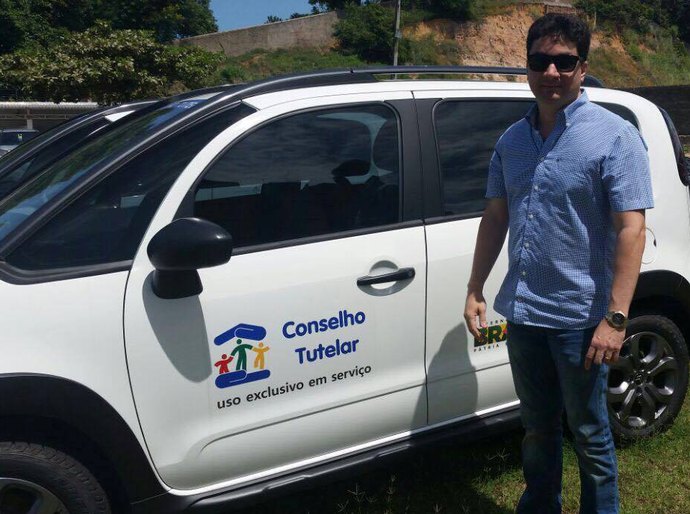 Prefeito acompanha vistoria de novo veículo do Conselho Tutelar de Maragogi