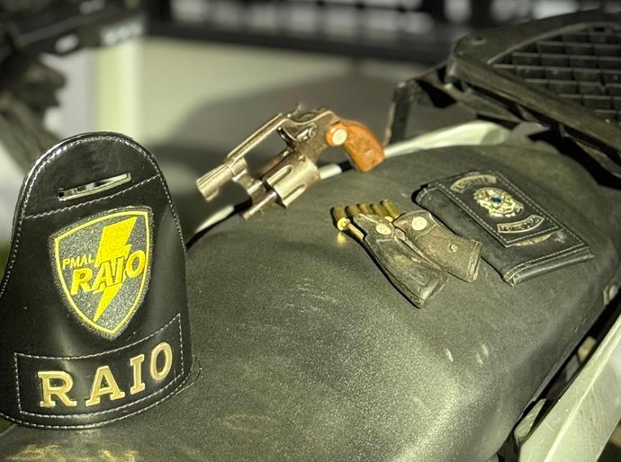 Ações da PM prendem suspeitos com armas e munições em Maceió e Rio Largo