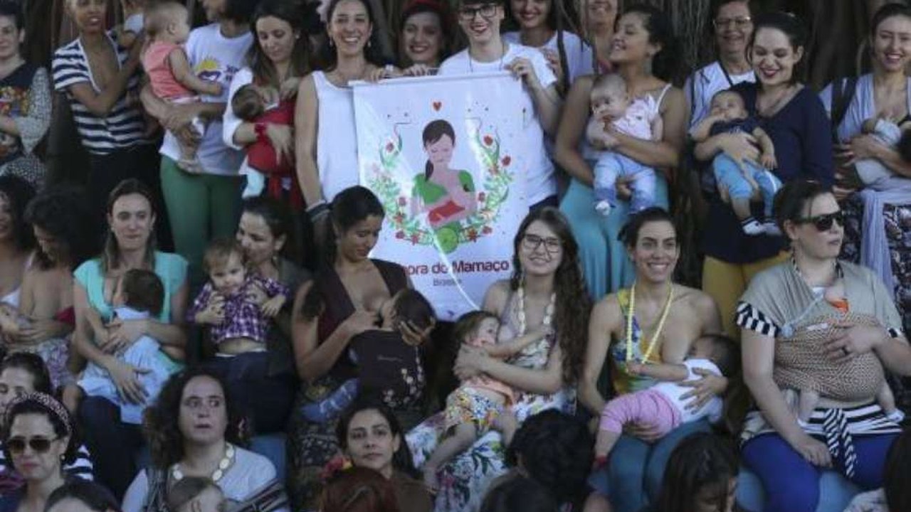 Mulheres brasileiras têm filhos mais tarde, afirma IBGE