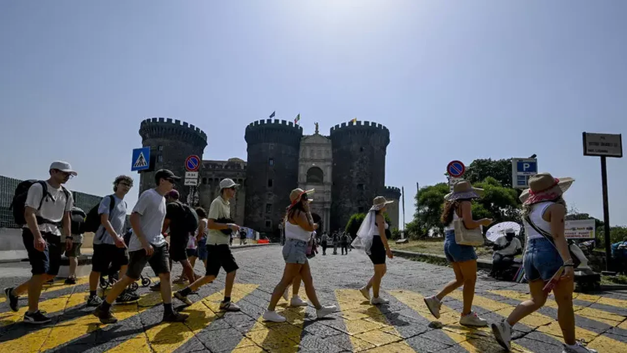 Em meio a ondas de calor, Itália tem excedente de 3% na mortalidade de idosos