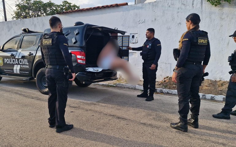 Polícia Civil prende suspeita de envolvimento em homicídio de homem carbonizado em Marechal Deodoro