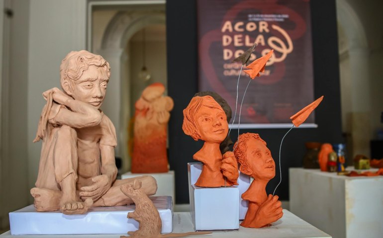 Exposição “Acordelados: cerâmica e cultura popular” é prorrogada até 5 de janeiro