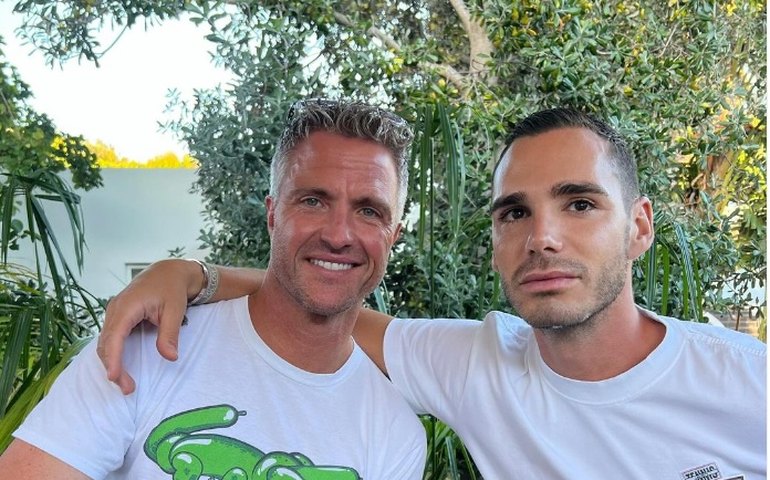 Ralf Schumacher desmente ex-mulher que o criticou após se assumir gay