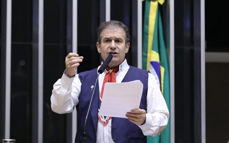 Projeto cria incentivos para a agricultura vertical