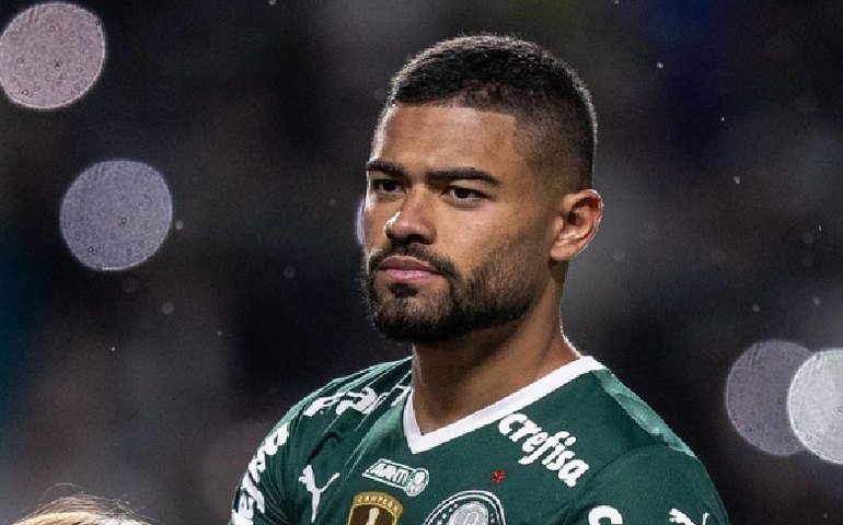 Bruno Tabata é suspenso pela Conmebol por quatro meses por suposto ato racista