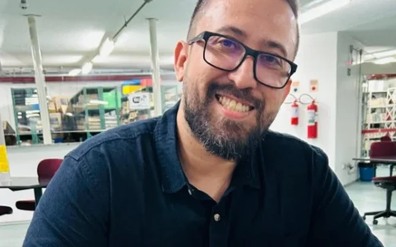 Do sertão ao horror distópico: romance do escritor cearense João Matias expõe Brasil entre descaso ambiental, violência e retirantes