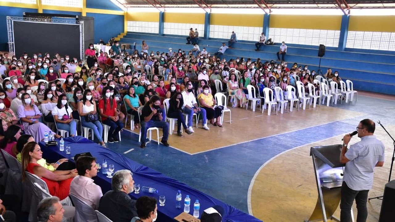 Prefeitura de Major Izidoro comemora Dia do Professor com diversas atividades