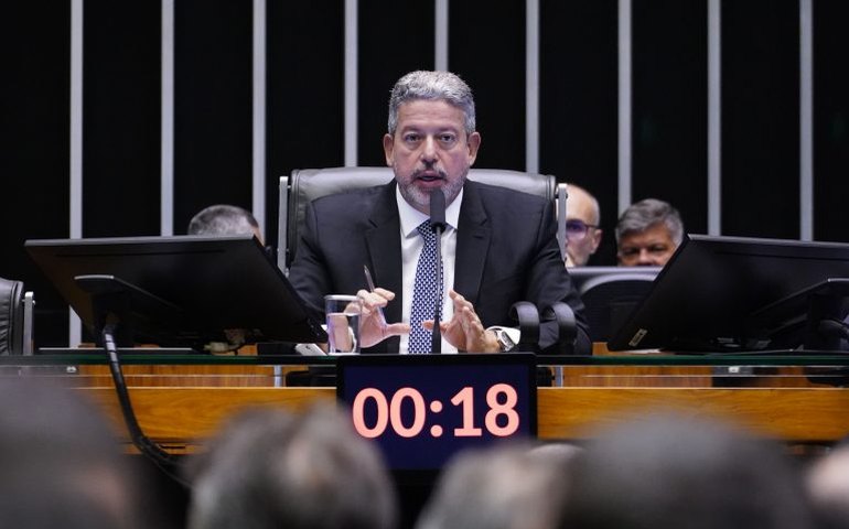 Lira: Brasil não abriu mão da responsabilidade fiscal, mas também vai olhar para as desigualdades