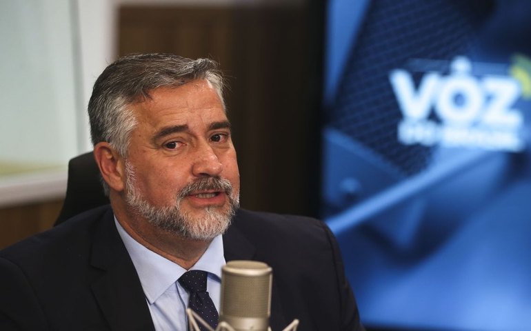 Pimenta: Não há qualquer possibilidade de vínculo entre fala de Lula e operação PF