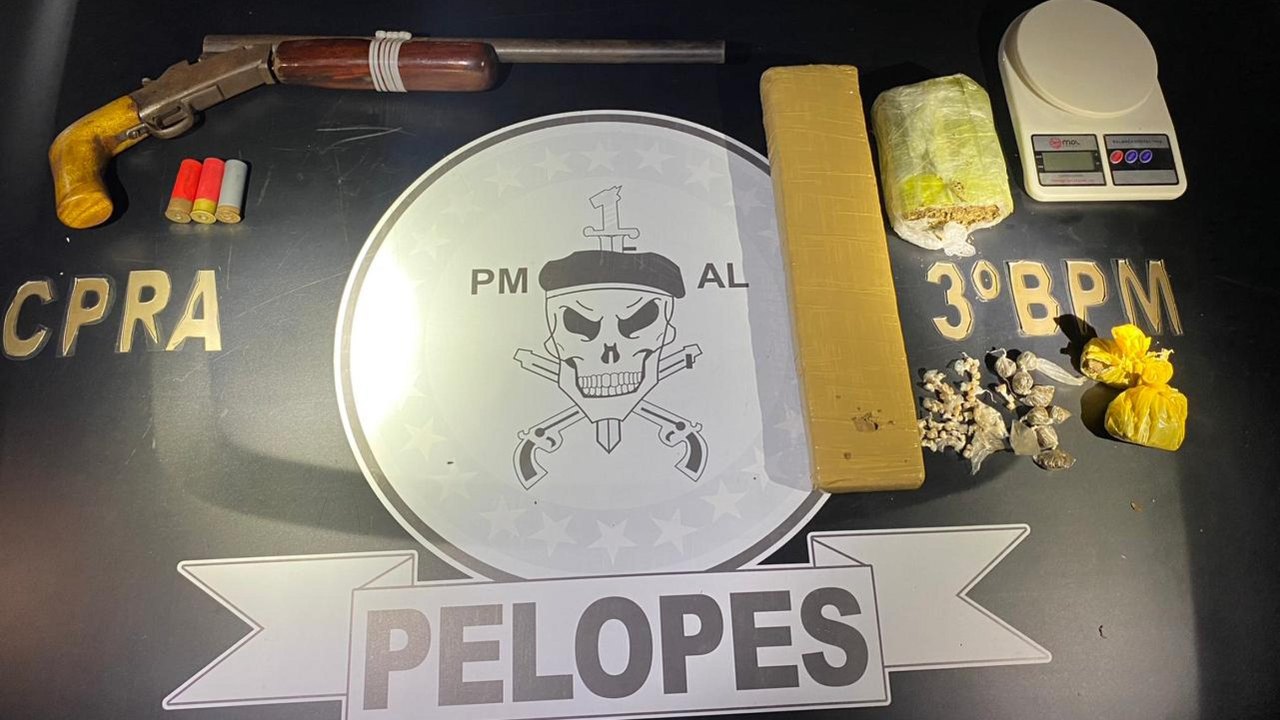 Atuação da PM no interior resulta em apreensão de drogas, duas armas e quatro veículos