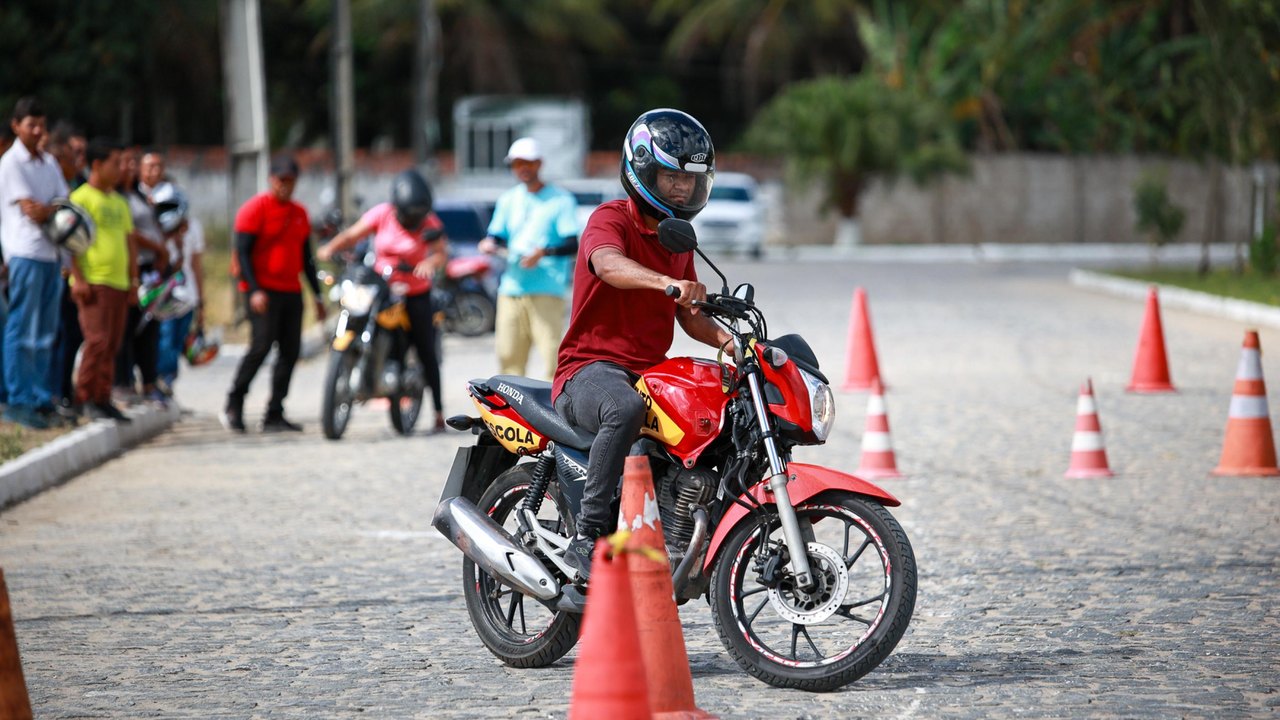 Detran Alagoas abre 375 vagas extras para exame prático de motocicleta
