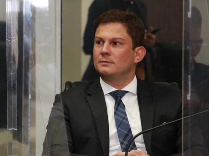Projeto de Lei que proíbe multa a advogado por abandono de processo é aprovado pelo Senado
