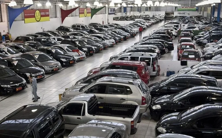 Hyundai anuncia recall do i30 para troca de inflador do airbag do motorista