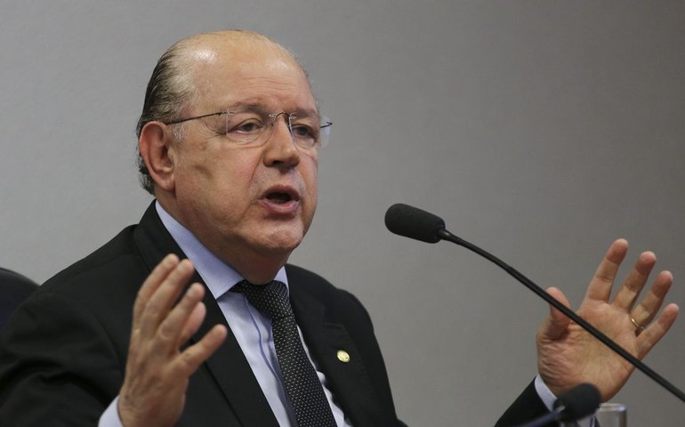 Hauly, substituto de Deltan na Câmara, quer colaborar na reforma tributária